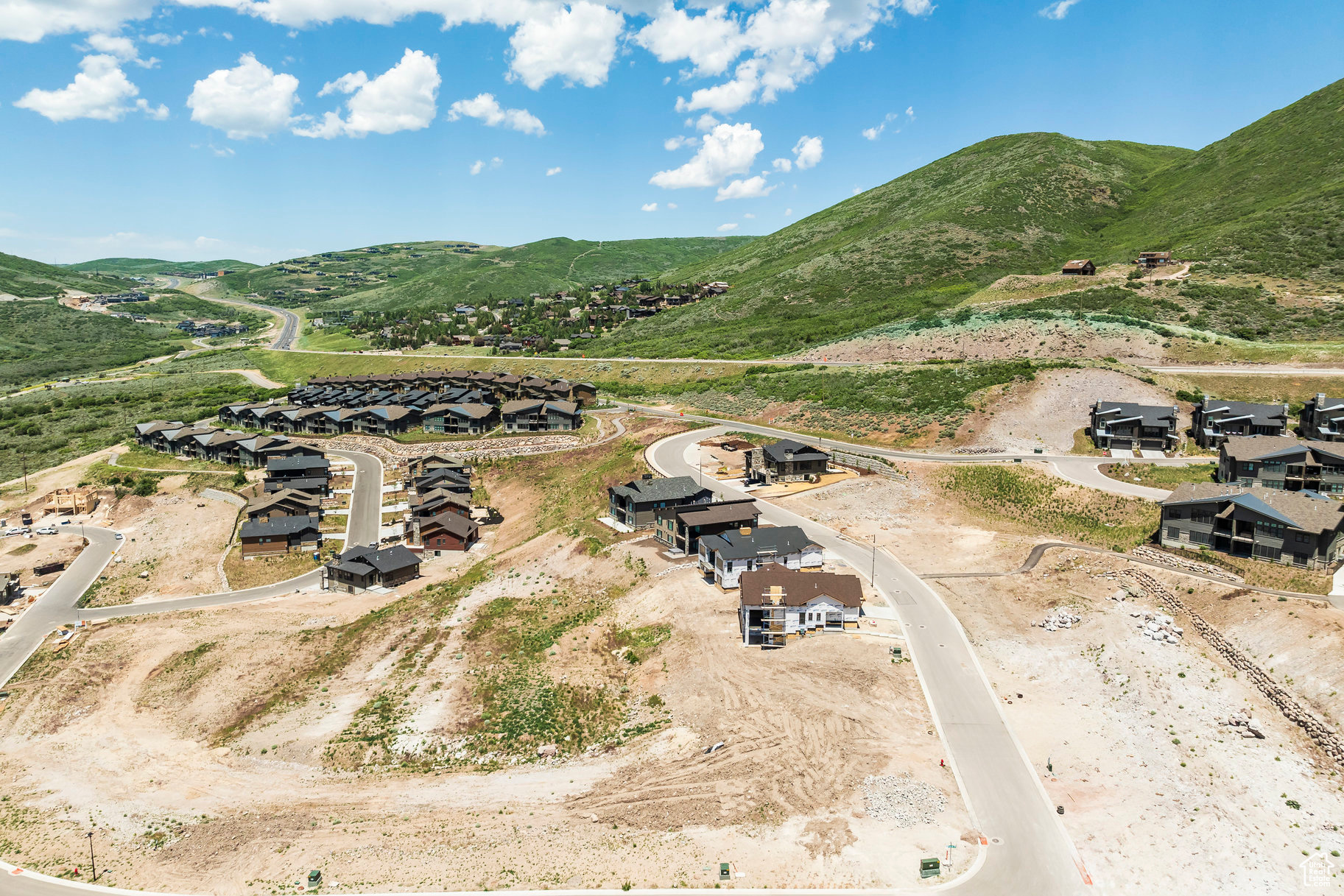 LAKEVIEW ESTATES - Residential