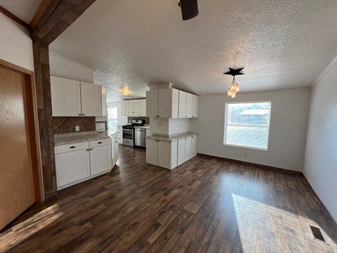 Tiny photo for 461 E 500 S, Roosevelt, UT 84066 (MLS # 2164017)
