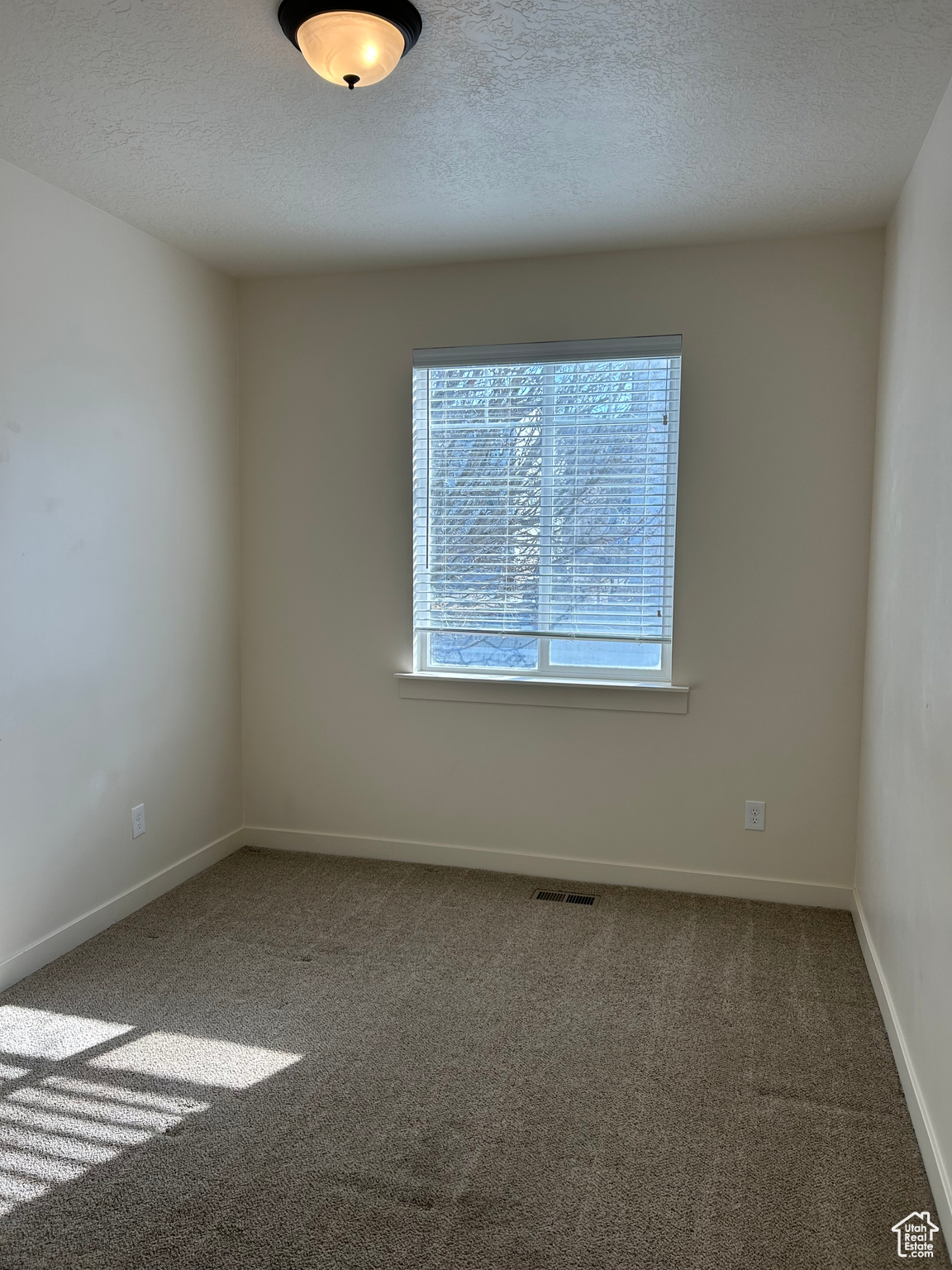 1843 E Cosmos Drive Dr #D4, Eagle Mountain, Utah image 8