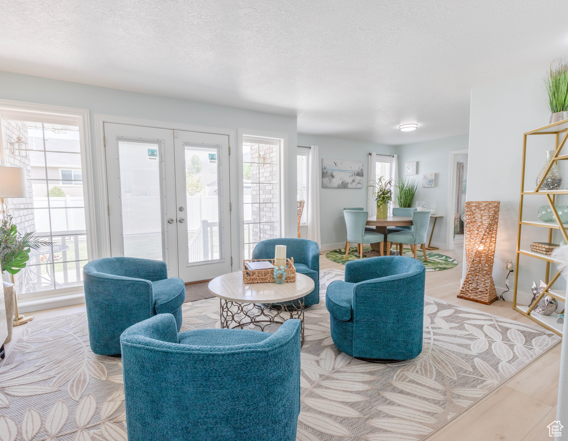 COTTONWOOD SUBD - Residential