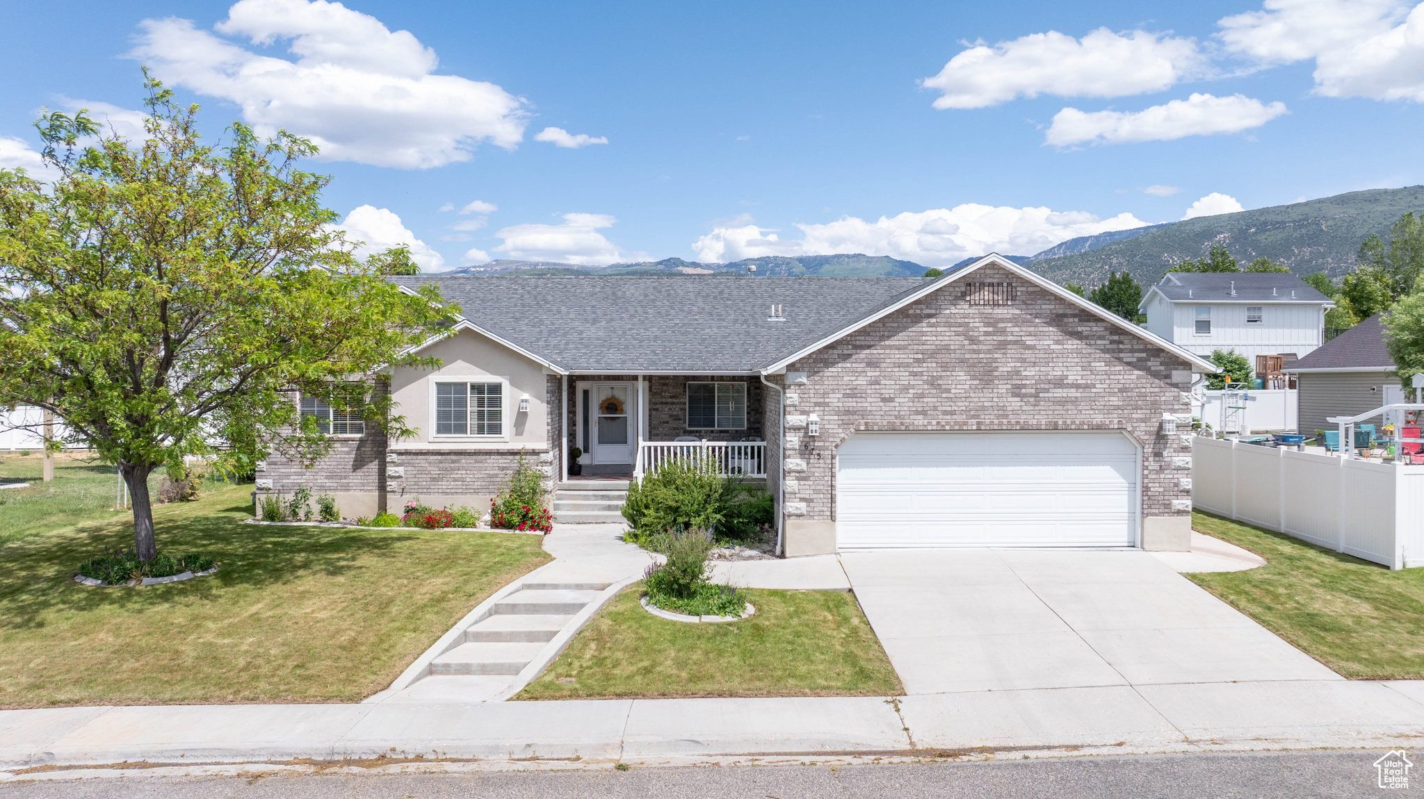 COTTONWOOD SUBD - Residential