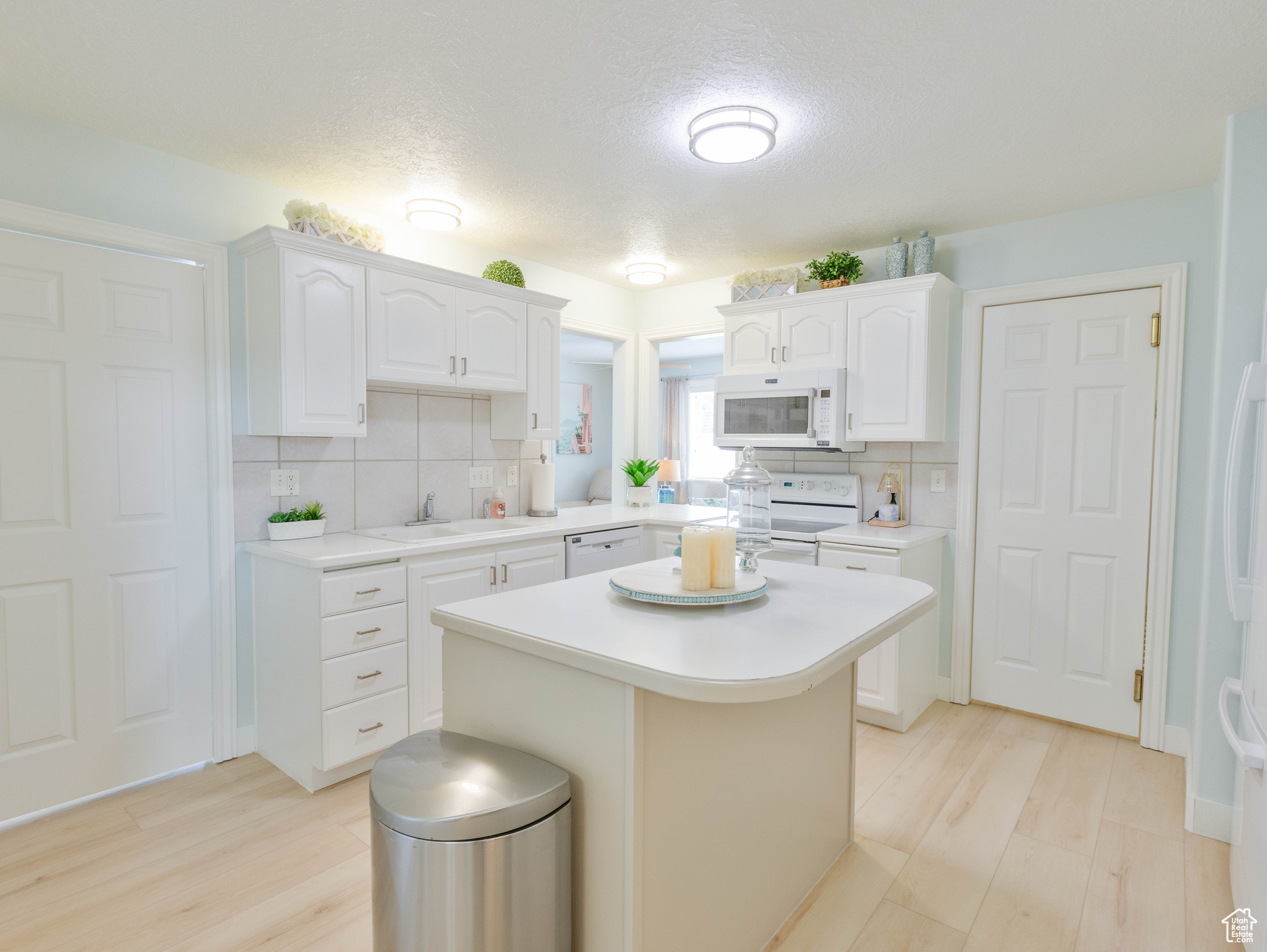 COTTONWOOD SUBD - Residential