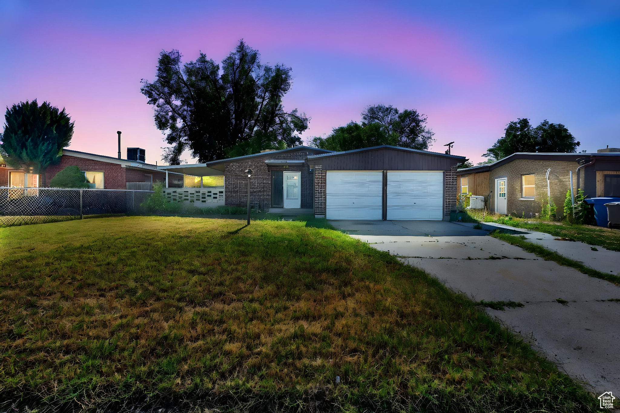 ALLEY ABUTTI - Residential