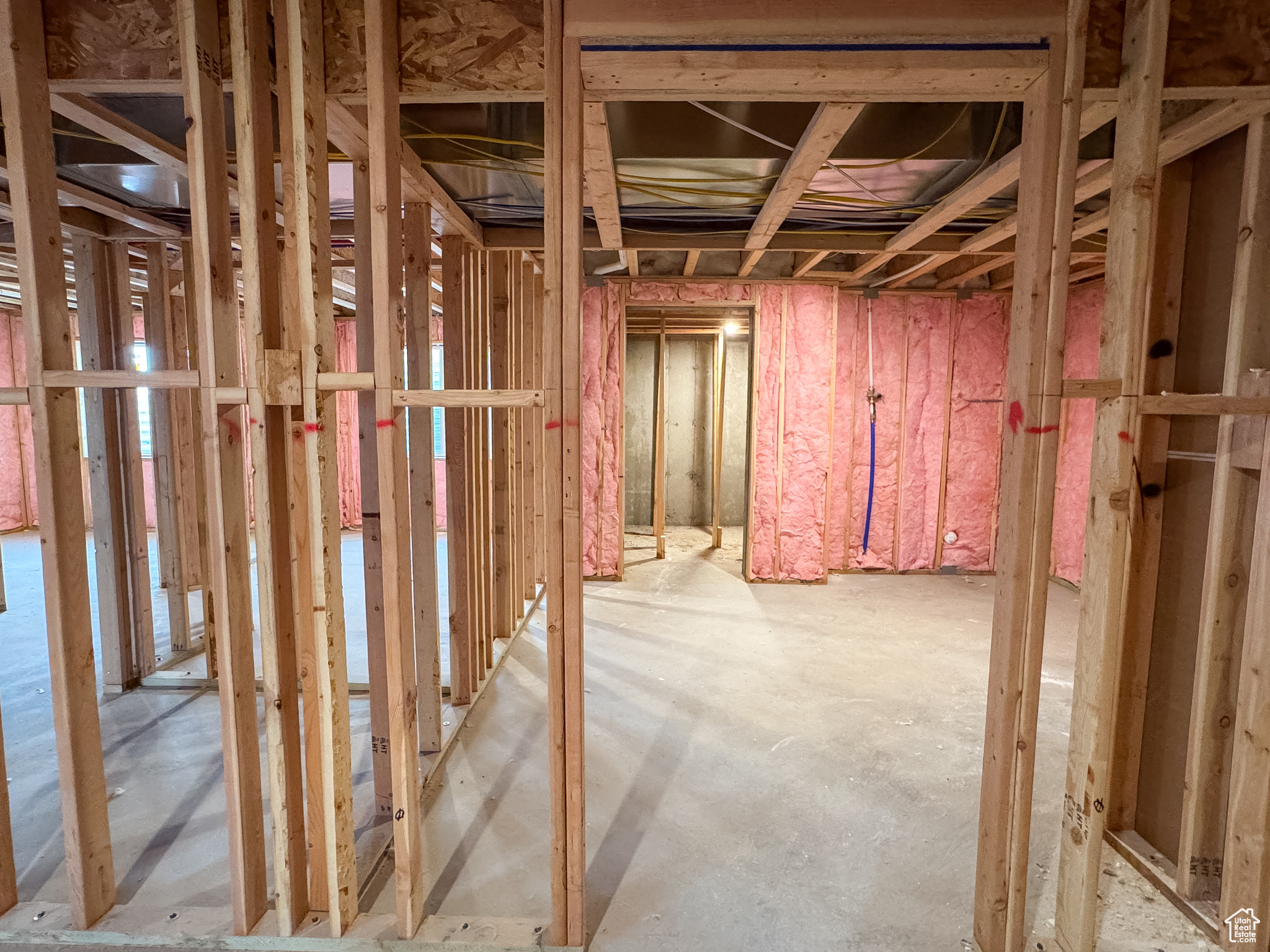 ESTATES SUBD - Residential
