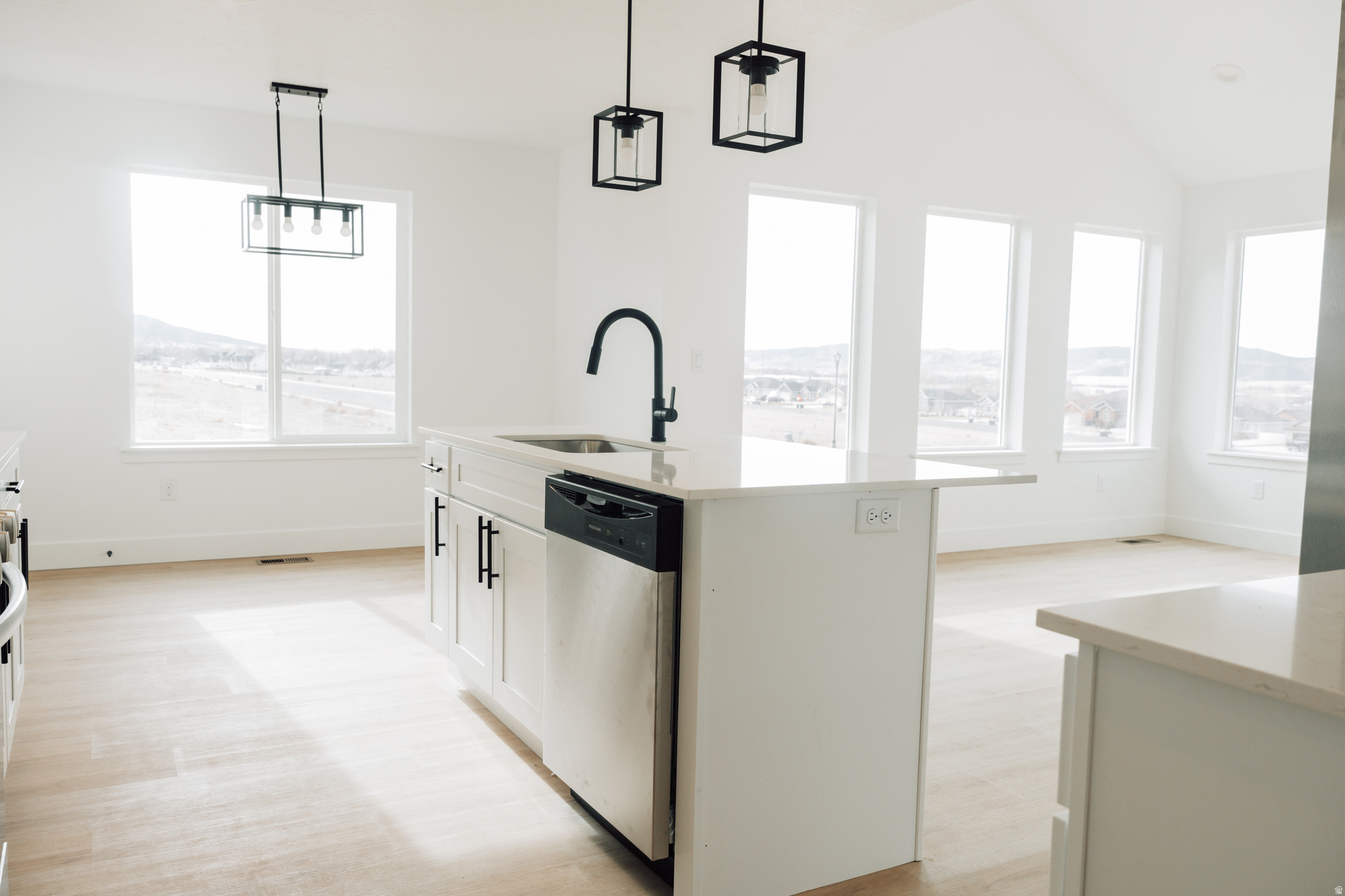 ESTATES SUBD - Residential