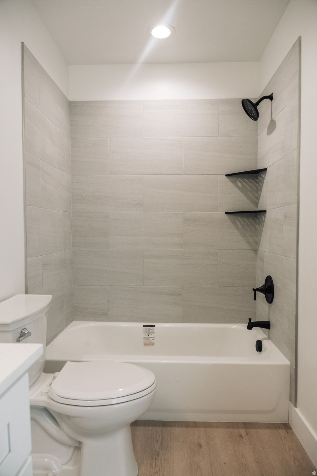 ESTATES SUBD - Residential