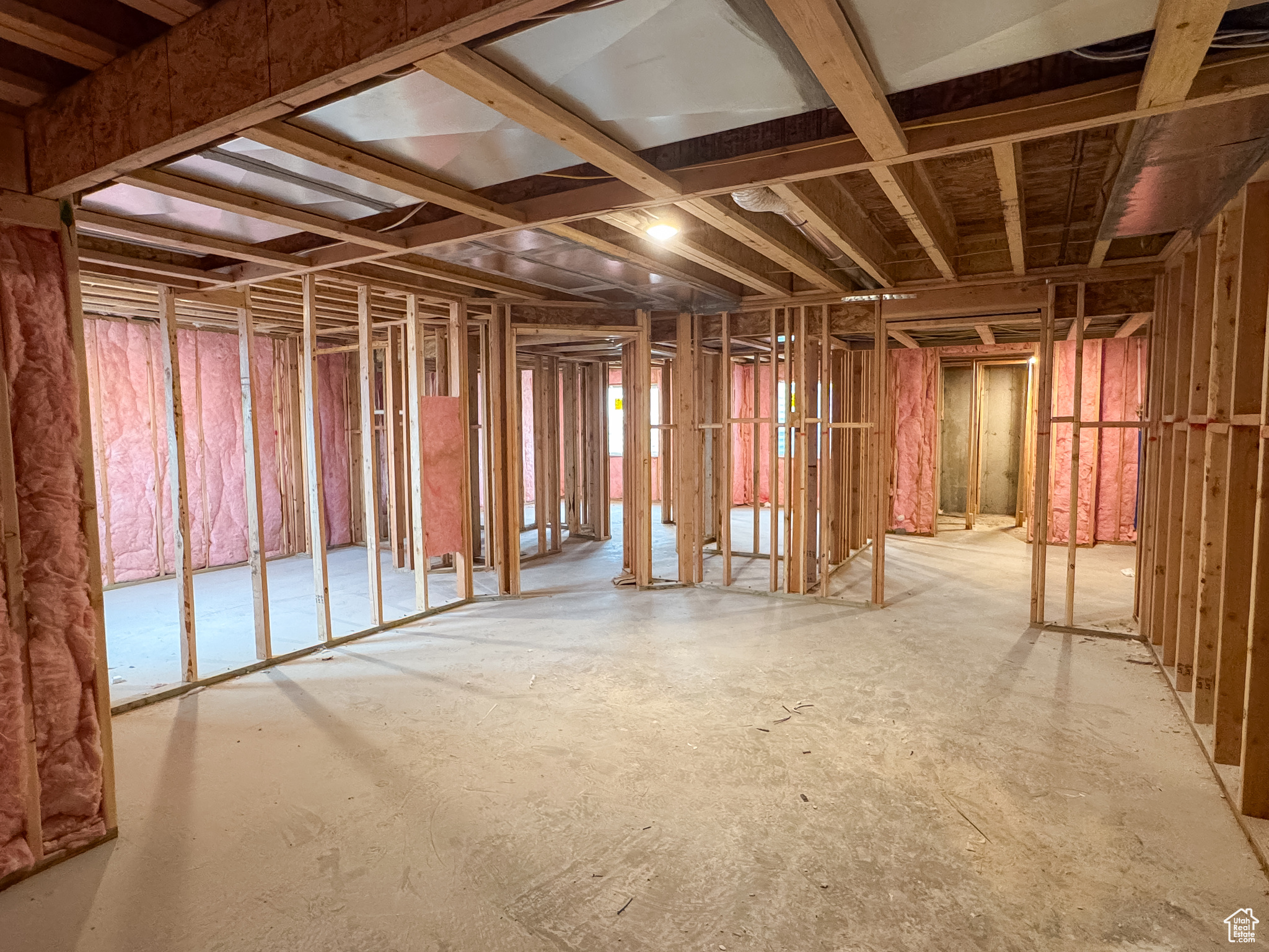 ESTATES SUBD - Residential
