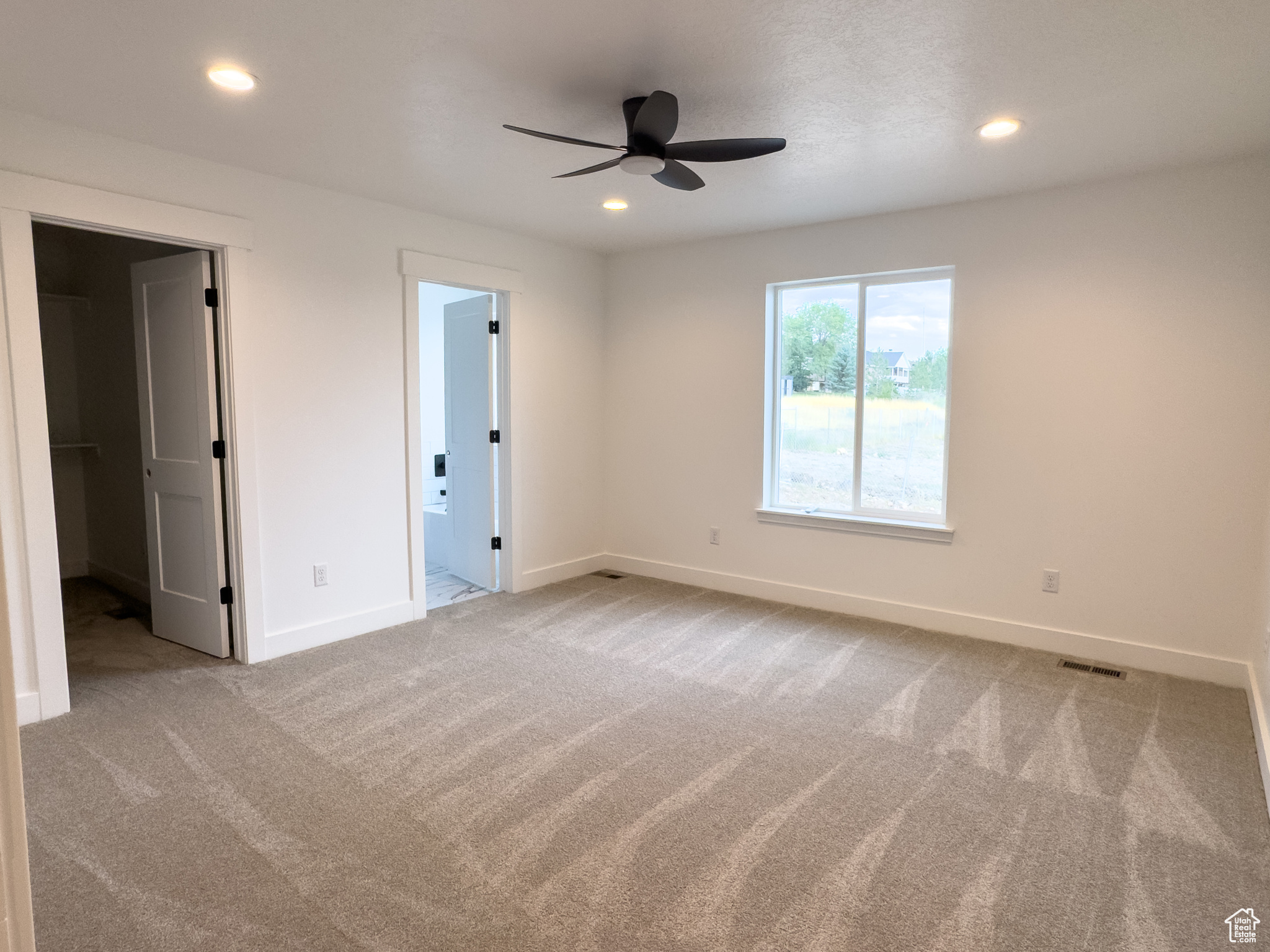 ESTATES SUBD - Residential