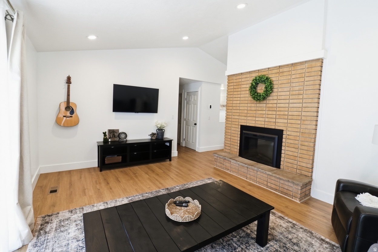 GOLF COURSE SUBD - Residential