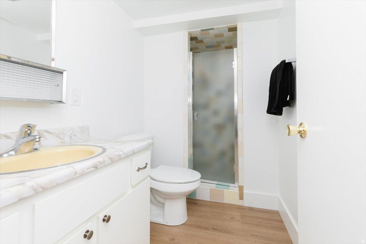 GOLF COURSE SUBD - Residential