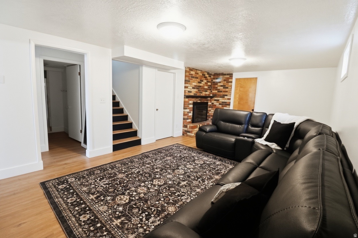 GOLF COURSE SUBD - Residential