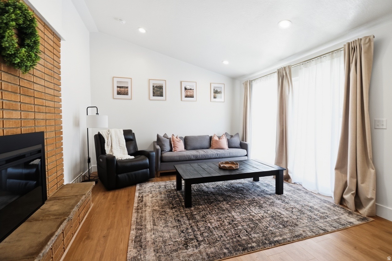 GOLF COURSE SUBD - Residential