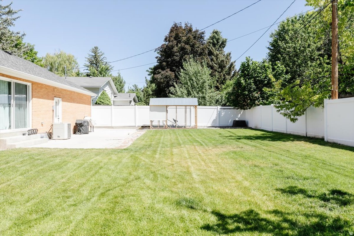 GOLF COURSE SUBD - Residential