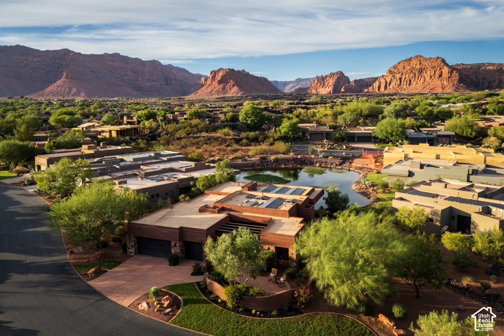Photo of 1500 SPLIT ROCK DR #11, Ivins, UT 84738 (MLS # 2188207)