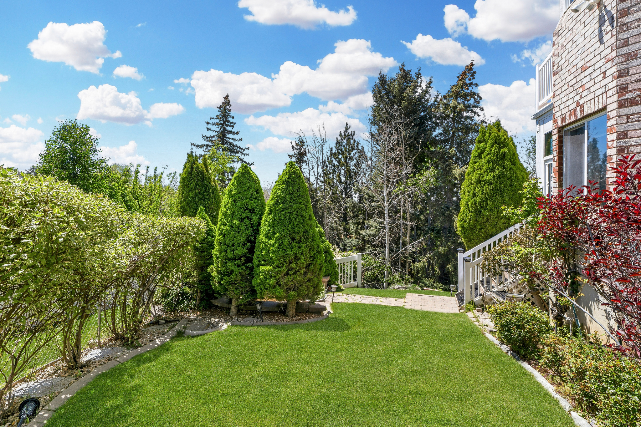 BARTON WOODS - Residential