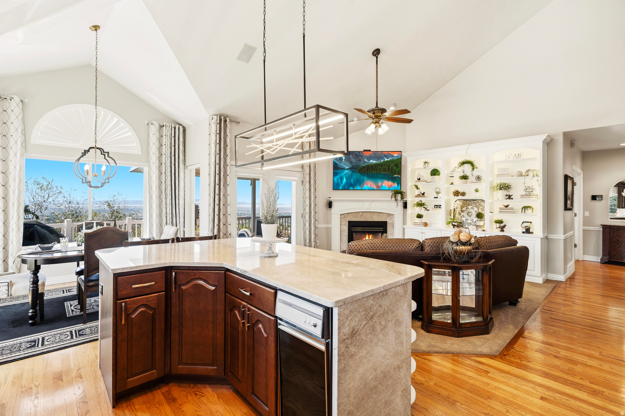 BARTON WOODS - Residential