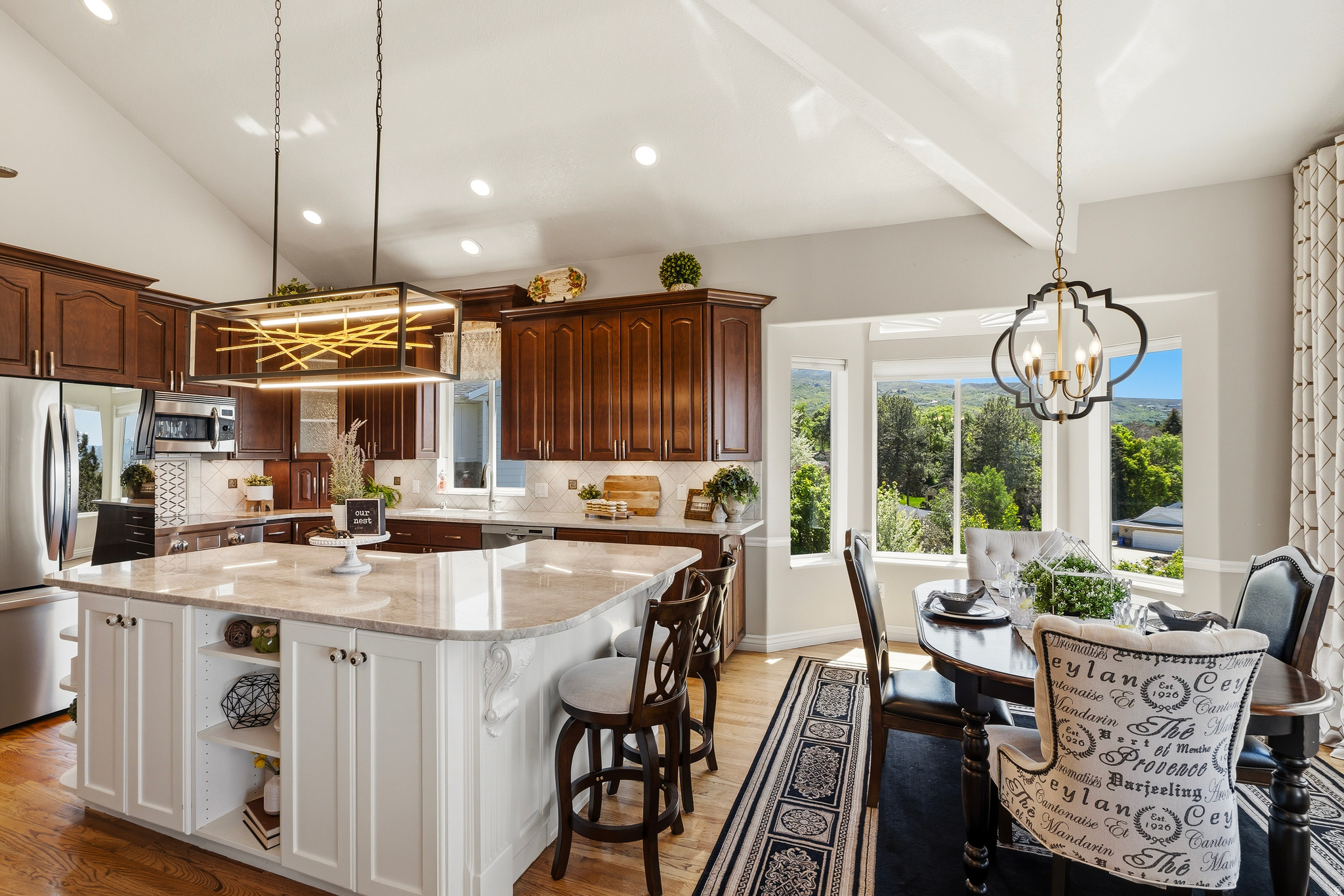BARTON WOODS - Residential