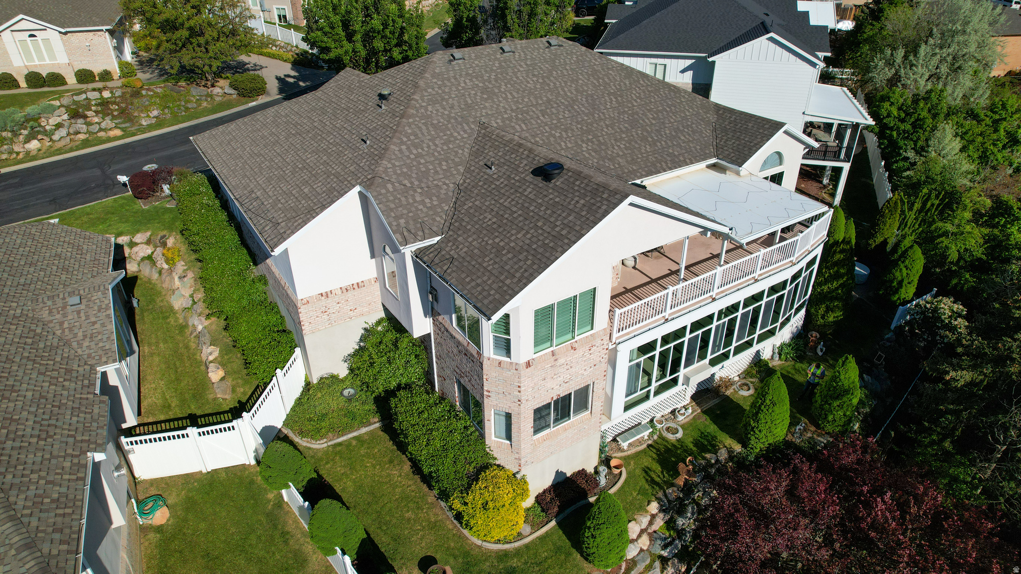 BARTON WOODS - Residential