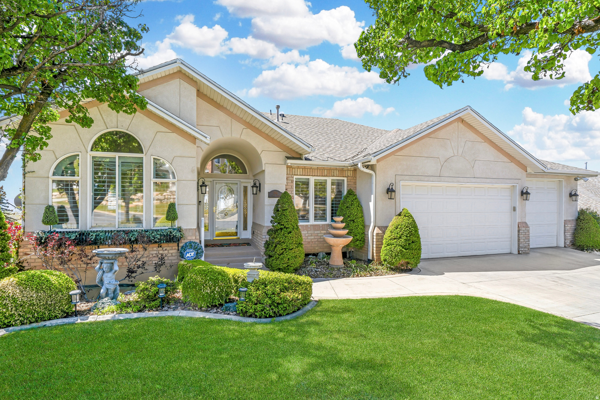 BARTON WOODS - Residential