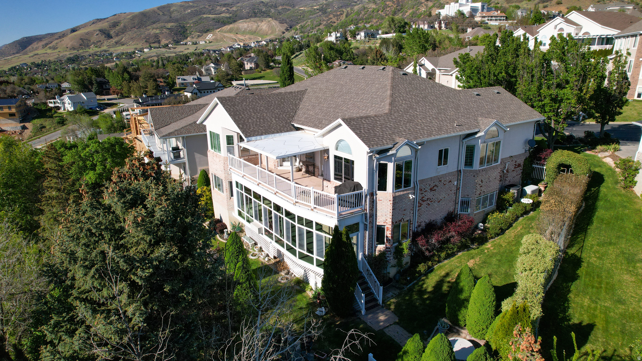 BARTON WOODS - Residential