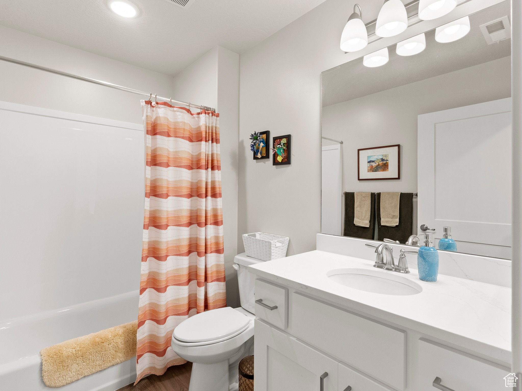 THE VILLAS AT LEGACY FARMS - Residential Income