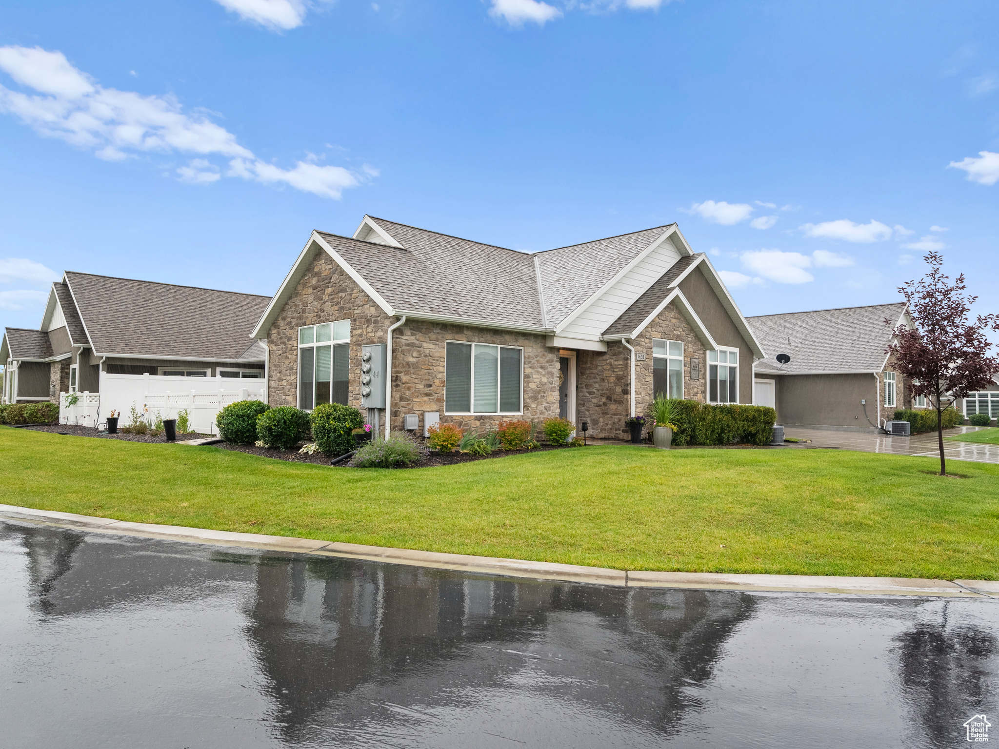 THE VILLAS AT LEGACY FARMS - Residential Income