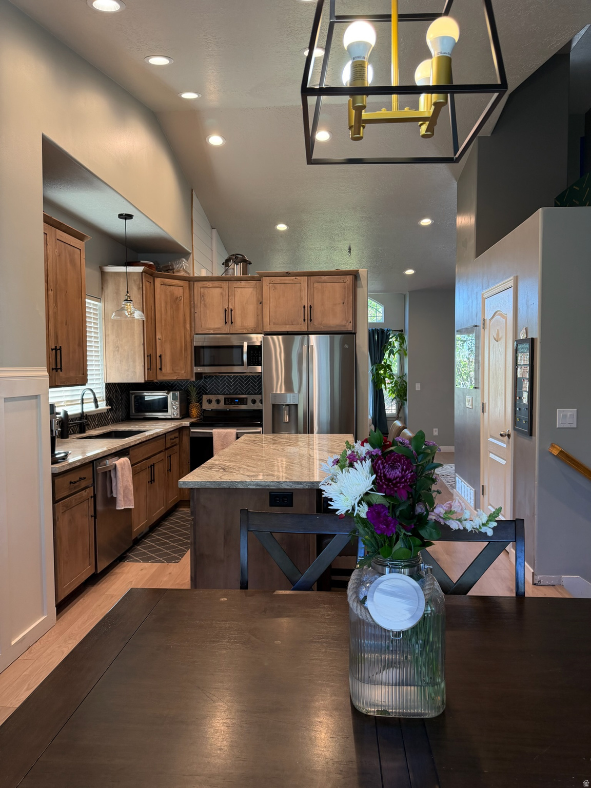 SUNCREST RIDGE - Residential