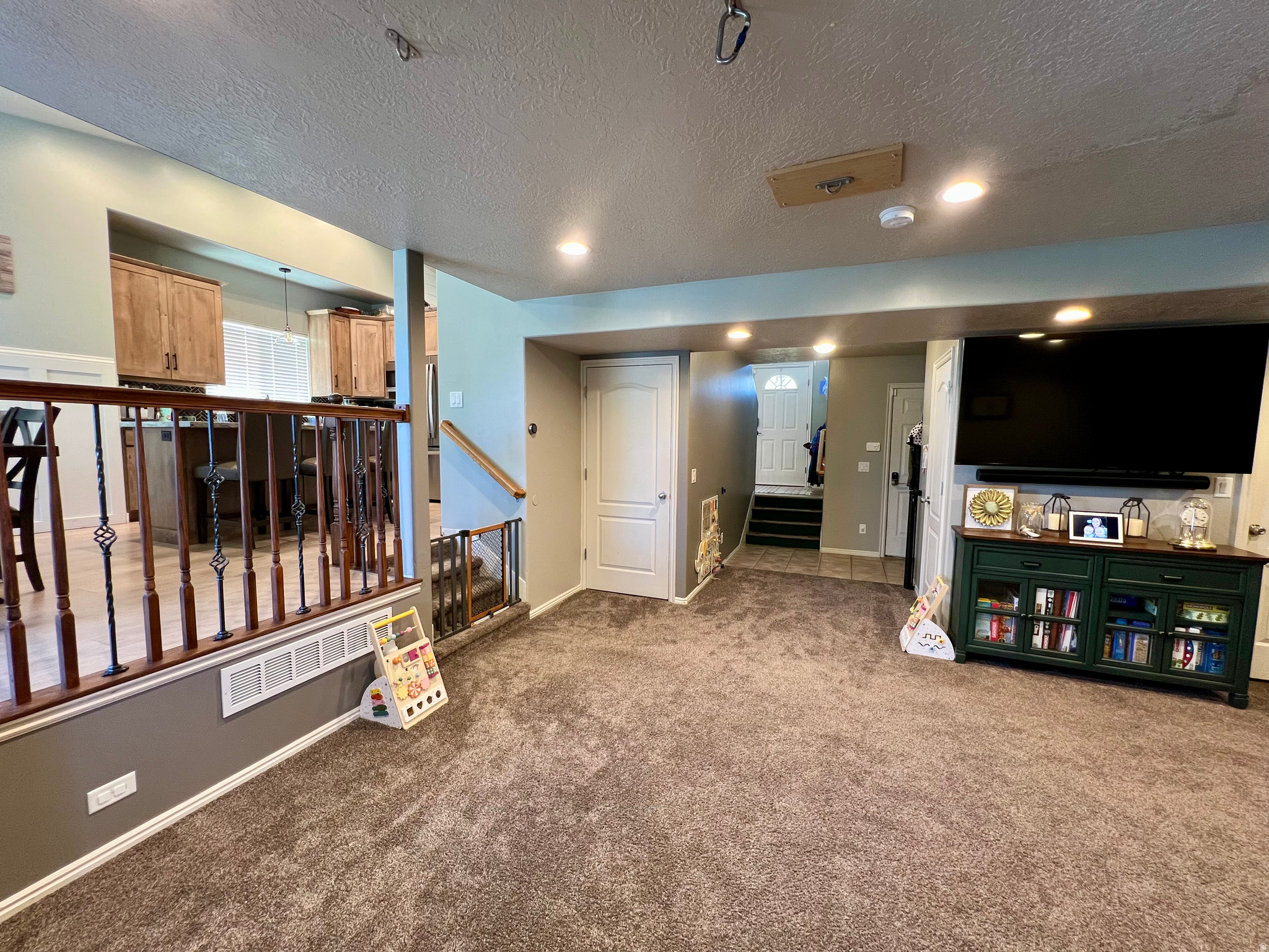 SUNCREST RIDGE - Residential