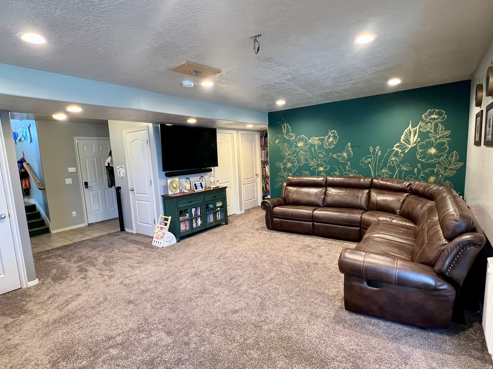 SUNCREST RIDGE - Residential