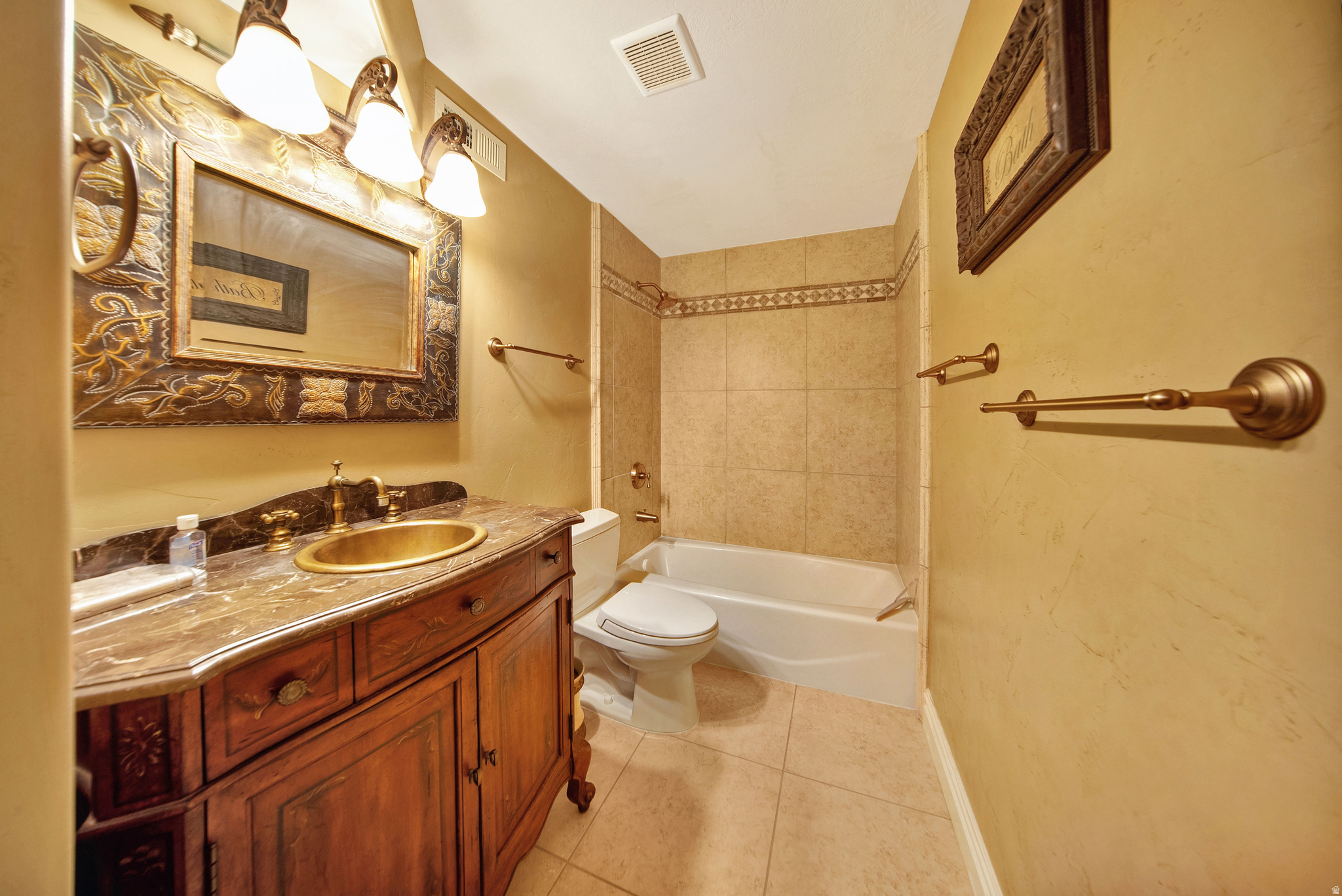 HIGHLAND HILLS - Residential