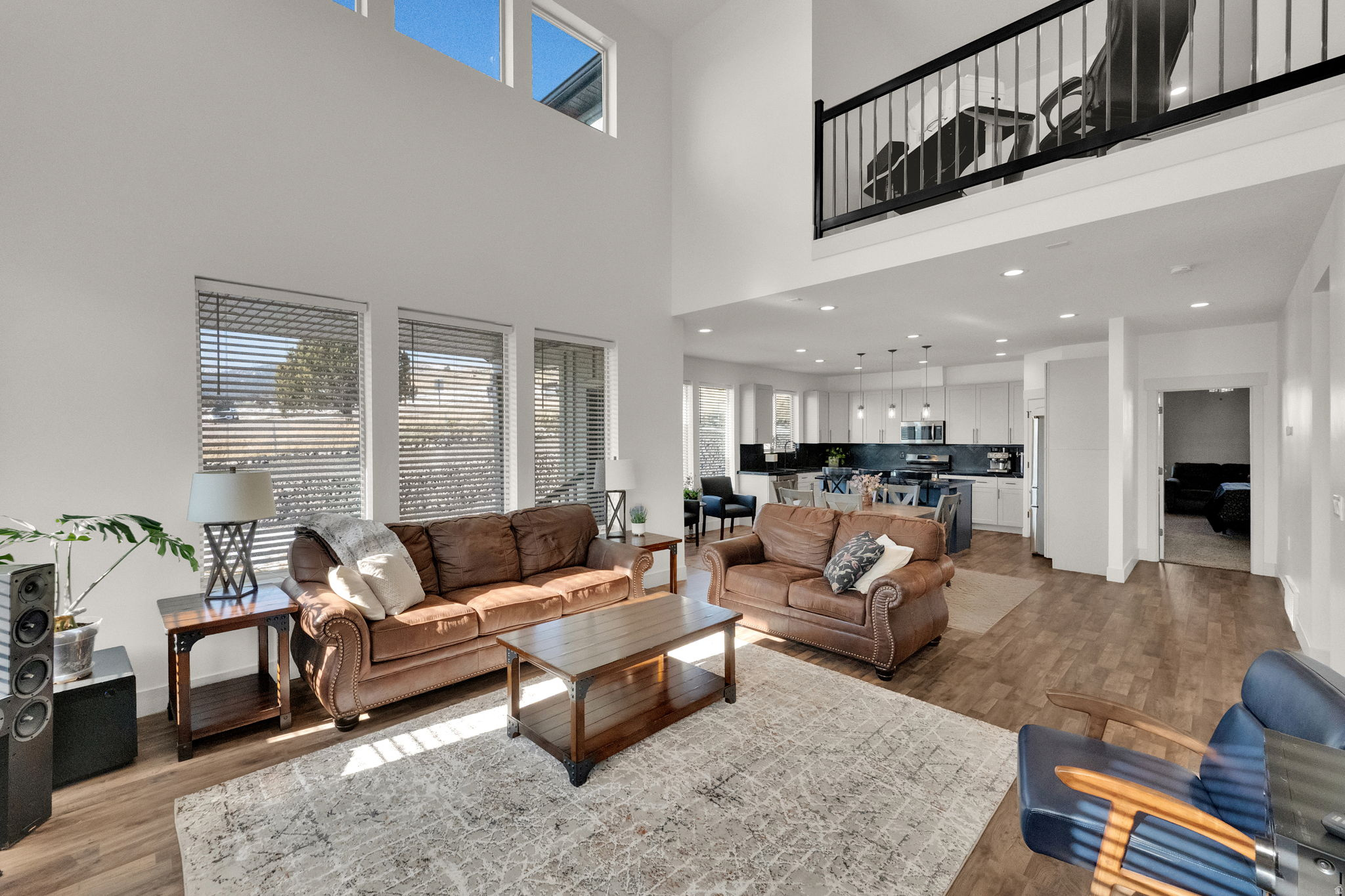 ROSE MOUNTAIN ESTATE - Residential