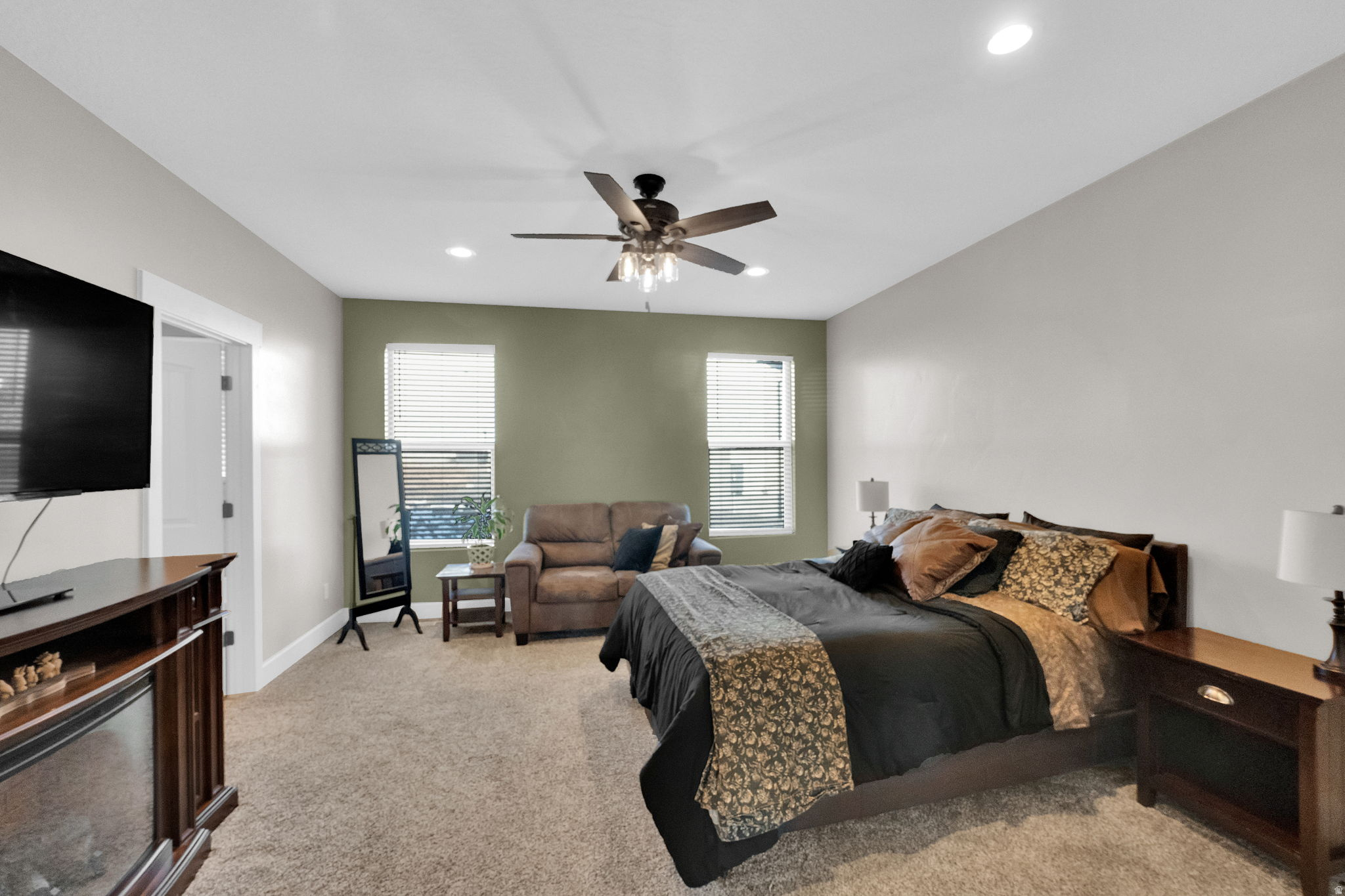 ROSE MOUNTAIN ESTATE - Residential