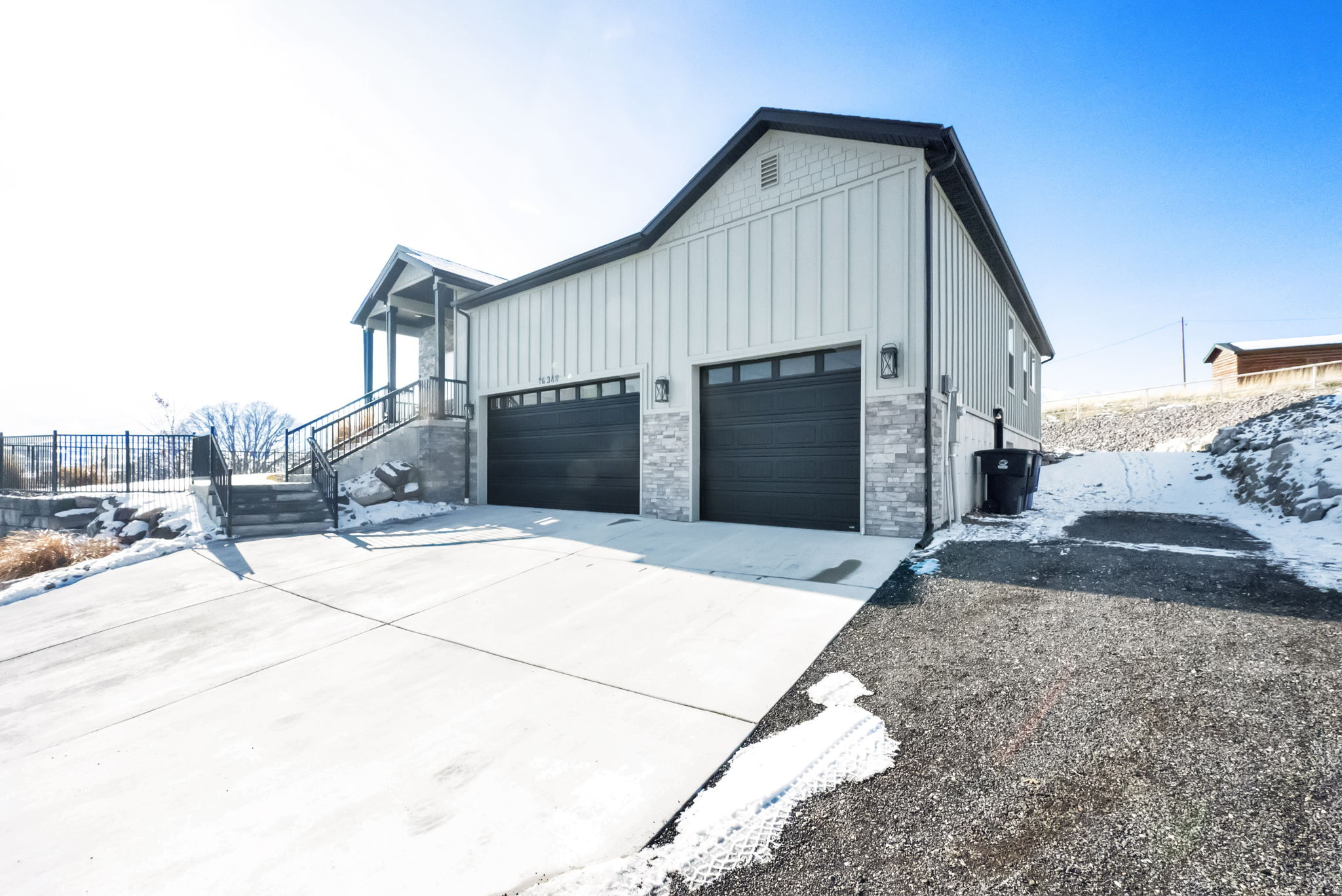 ROSE MOUNTAIN ESTATE - Residential