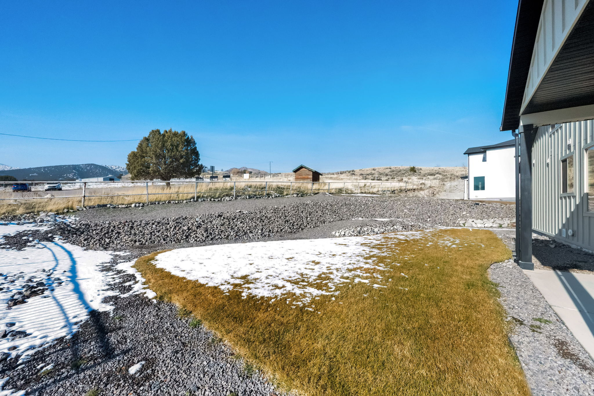 ROSE MOUNTAIN ESTATE - Residential