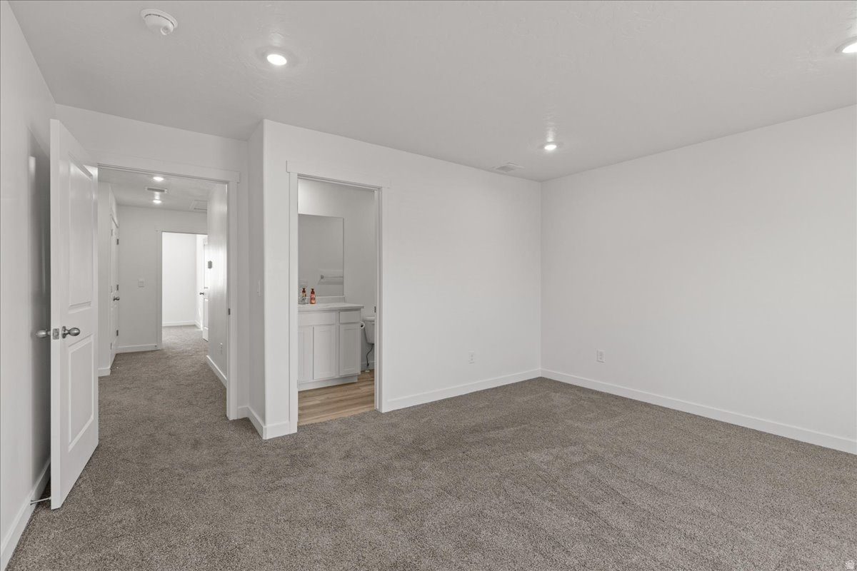 WESTERN ACRES - Residential