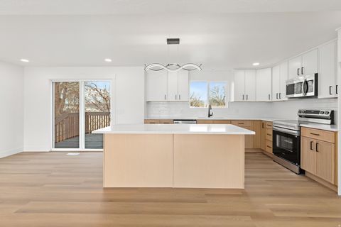 Tiny photo for 329 E TROY WAY, Millcreek, UT 84107 (MLS # 2127718)