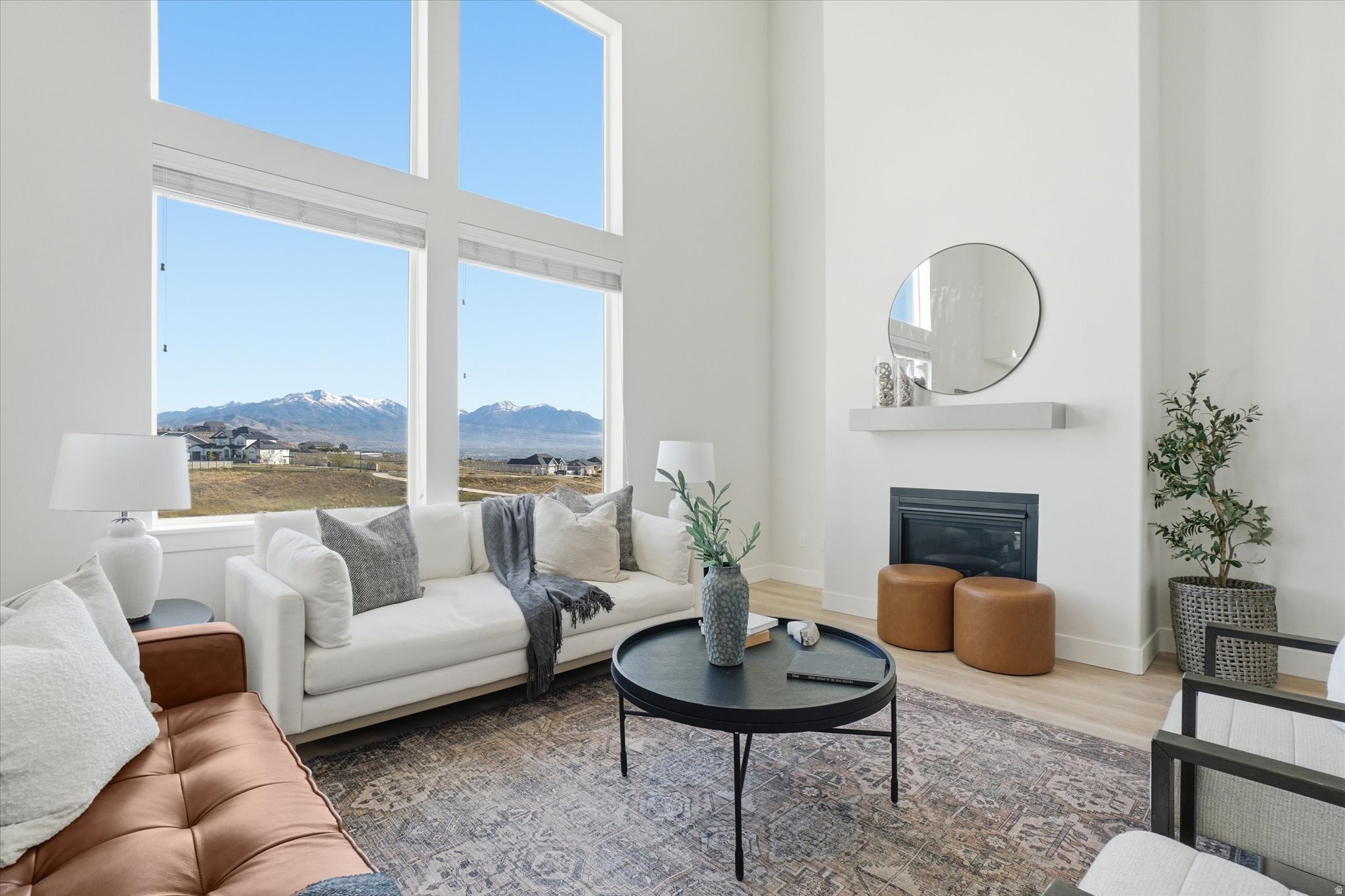 THE RIDGE - Residential