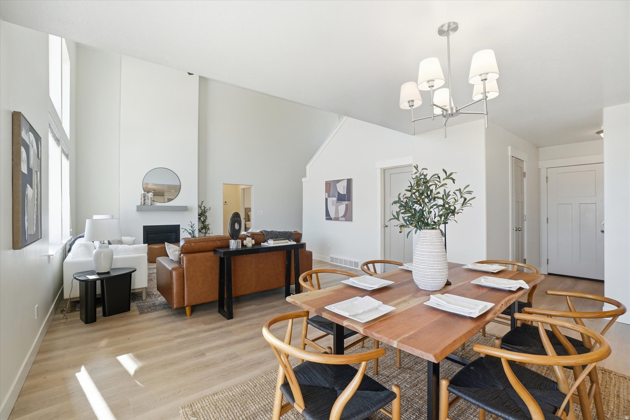 THE RIDGE - Residential