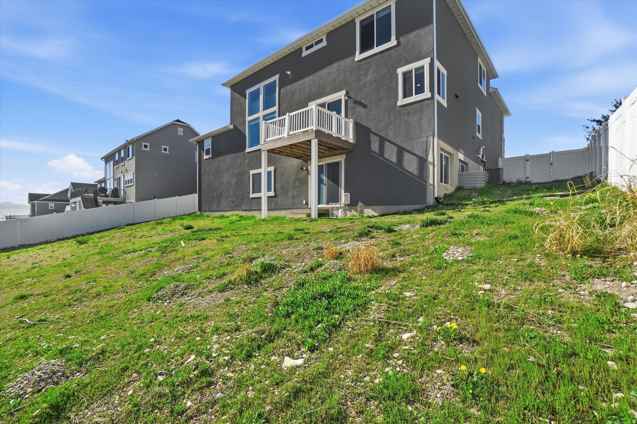 THE RIDGE - Residential