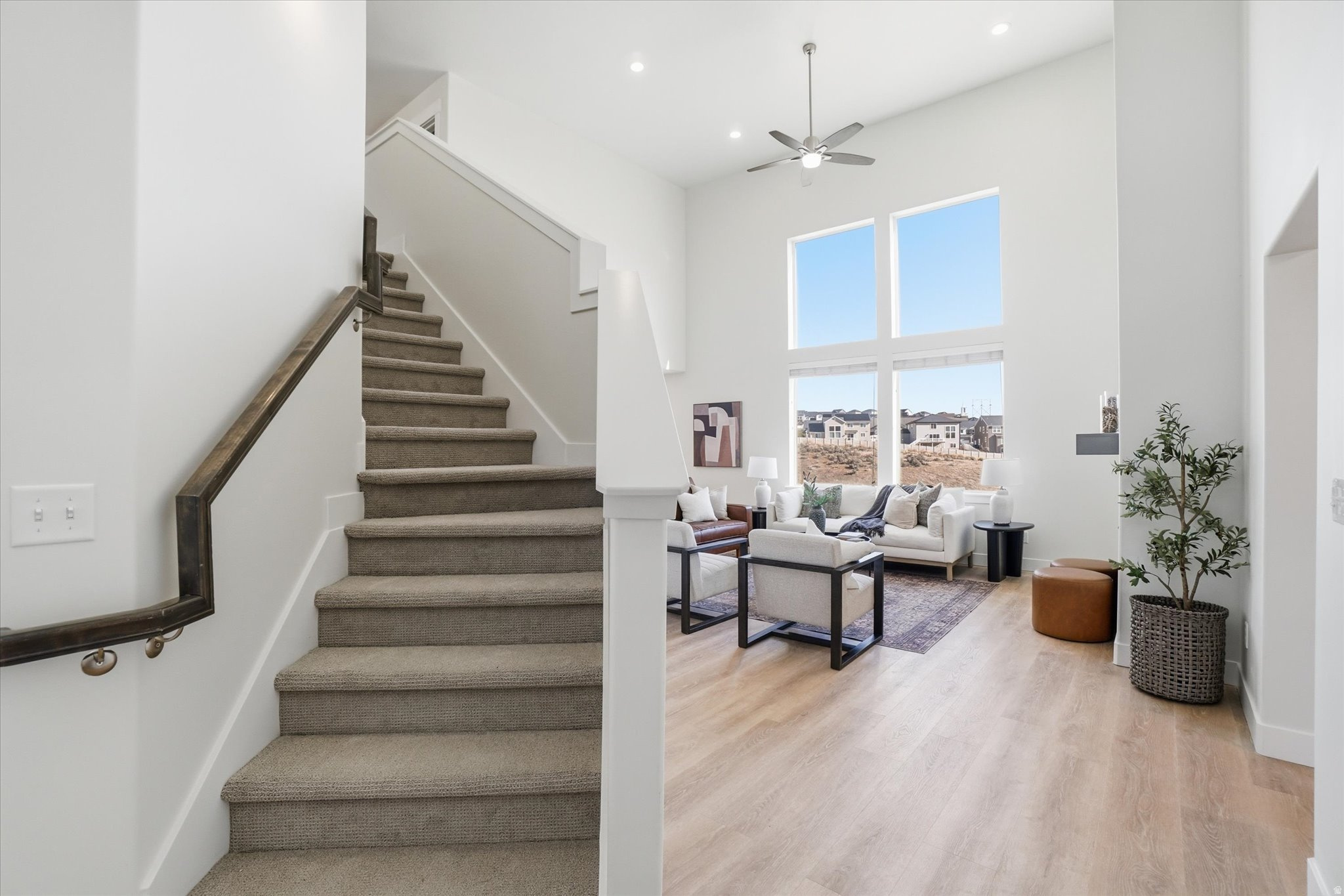 THE RIDGE - Residential