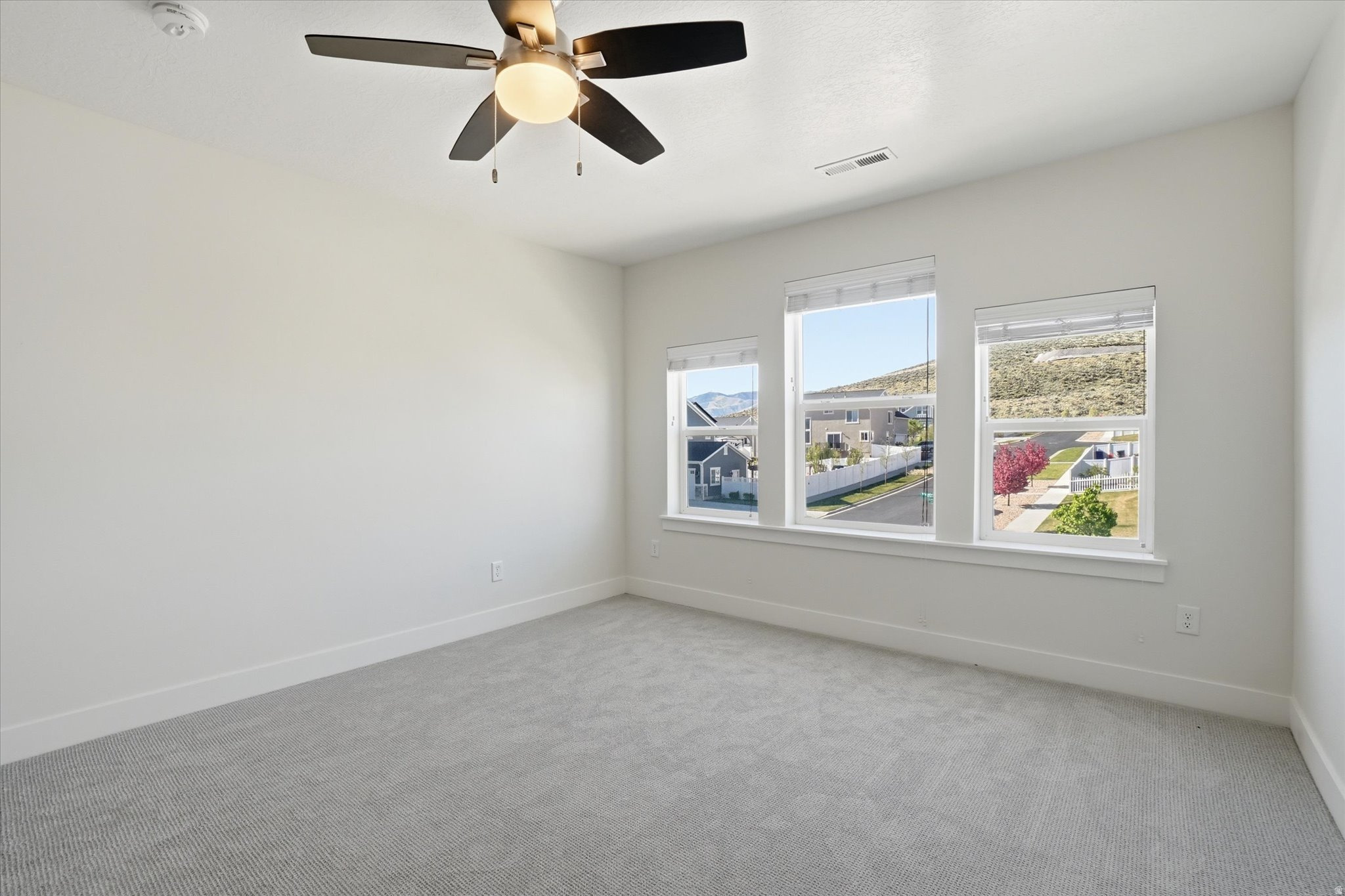 THE RIDGE - Residential