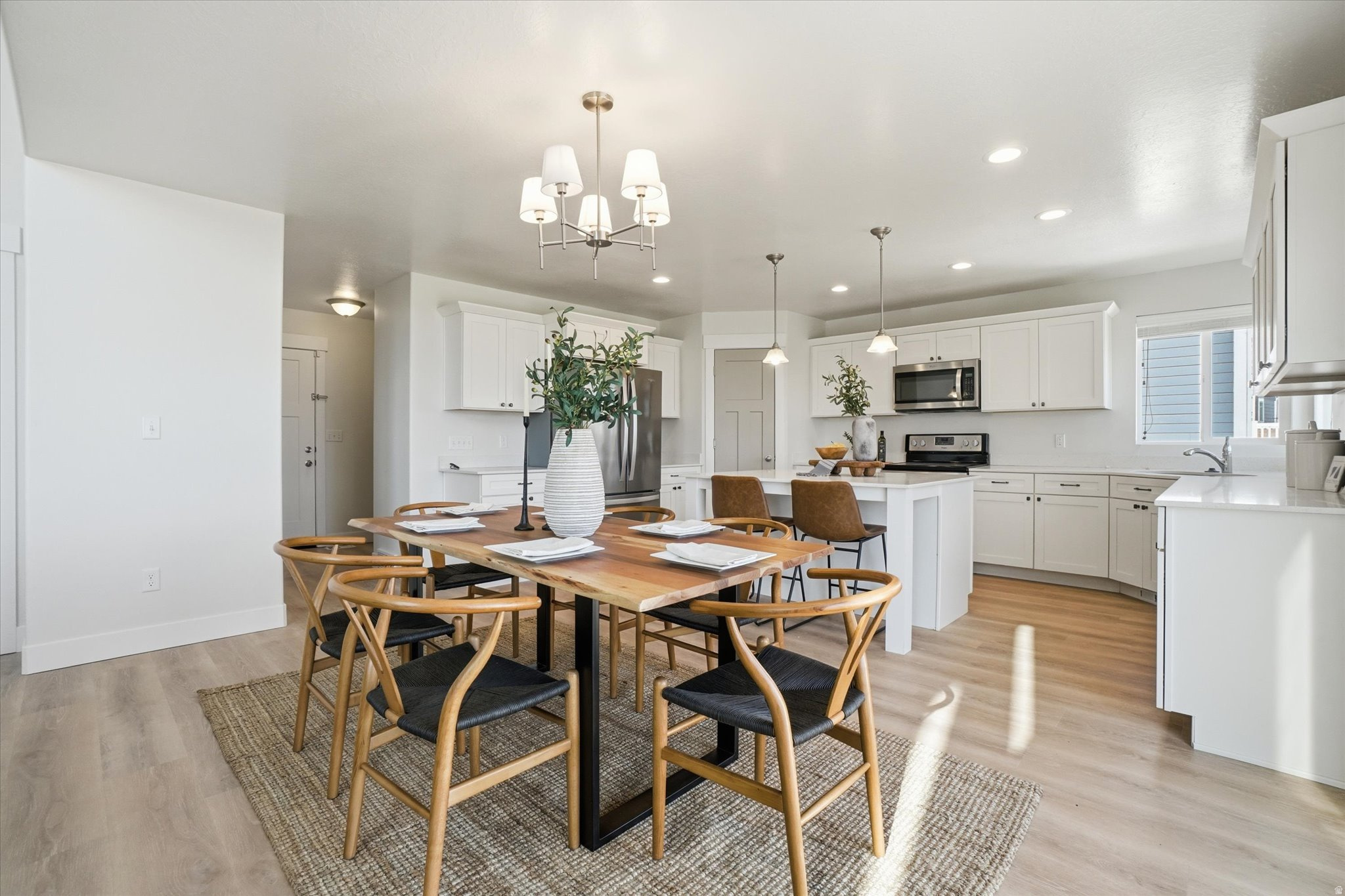 THE RIDGE - Residential