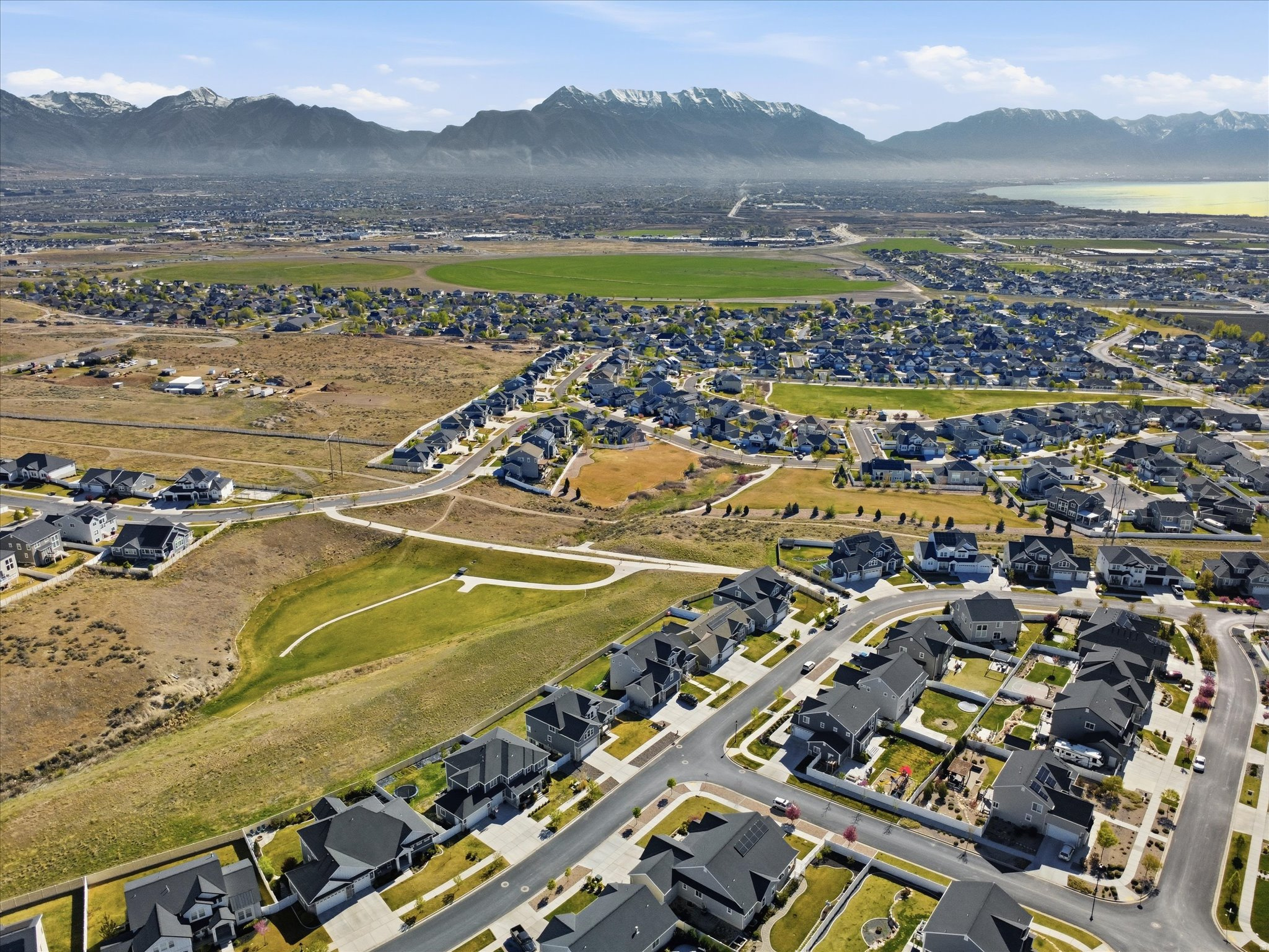 THE RIDGE - Residential