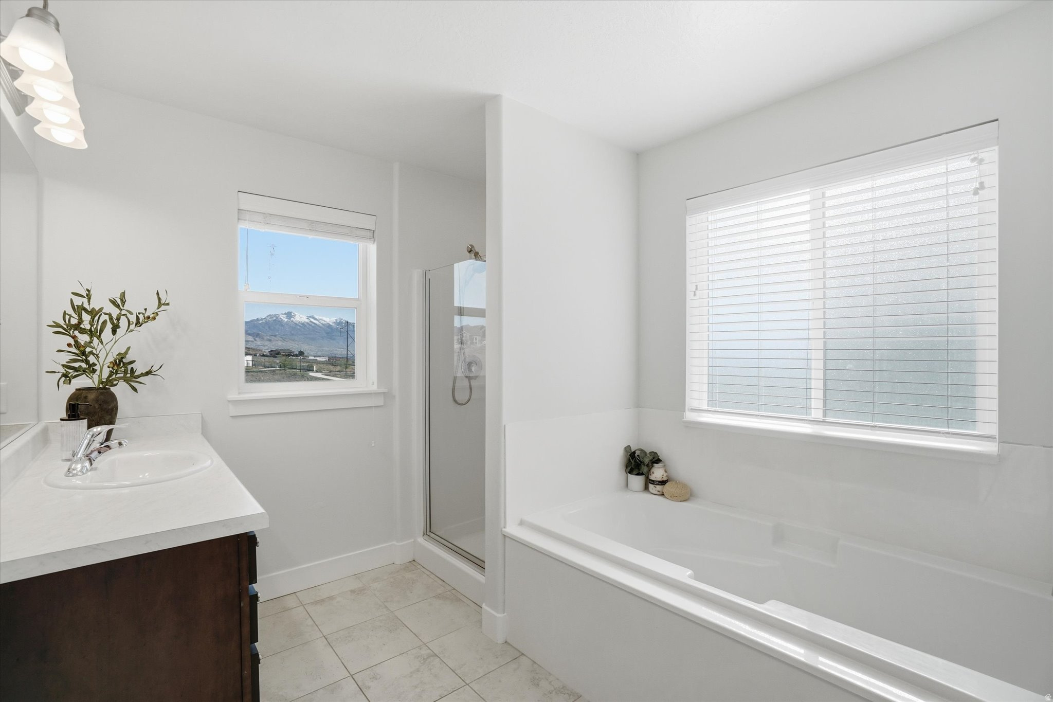 THE RIDGE - Residential