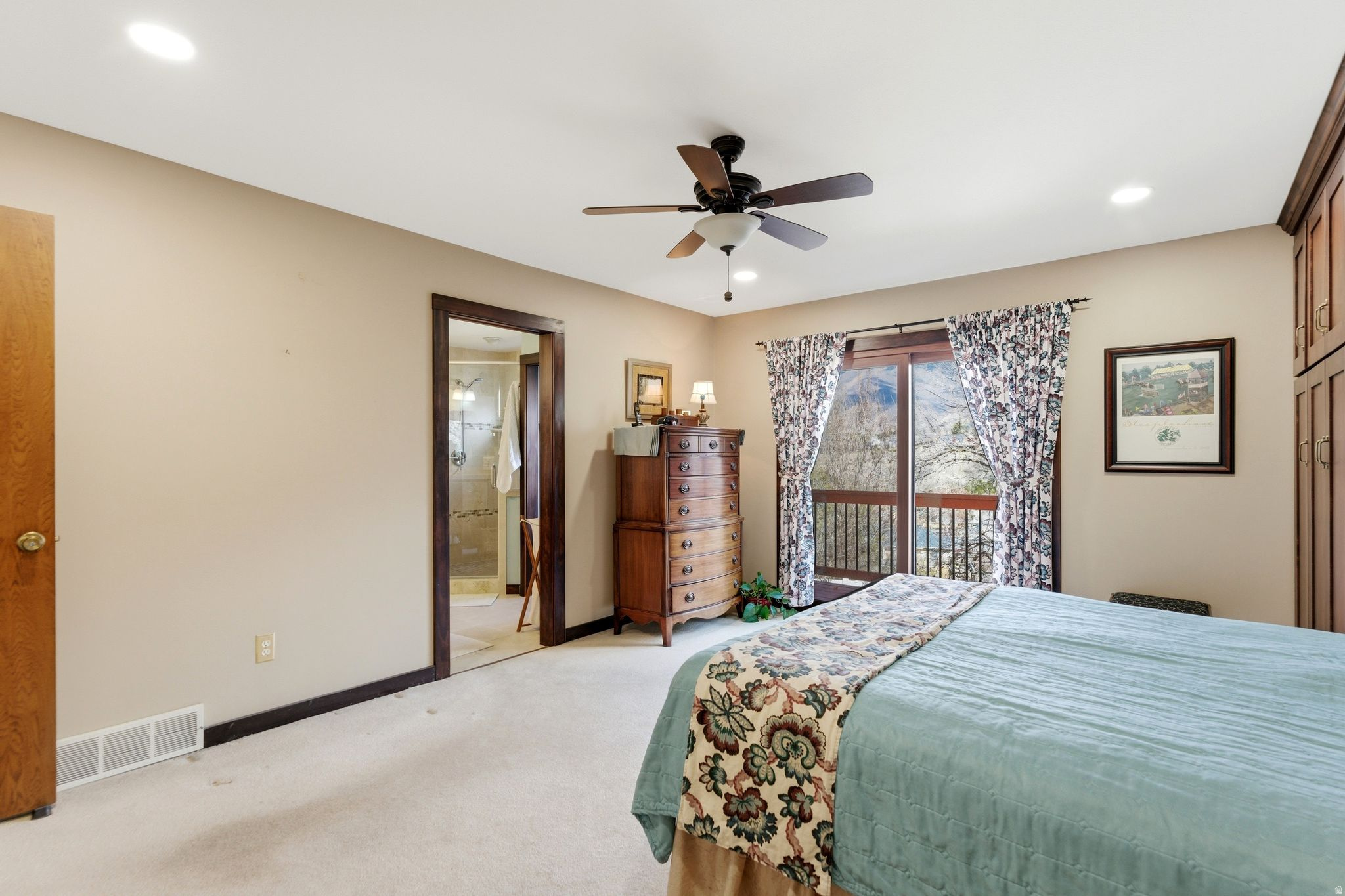 WILLOW CREEK - Residential