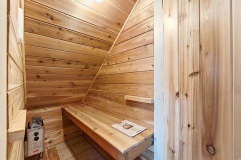 Tiny photo for 8967 S COBBLECREST LN, Sandy, UT 84093 (MLS # 2140465)