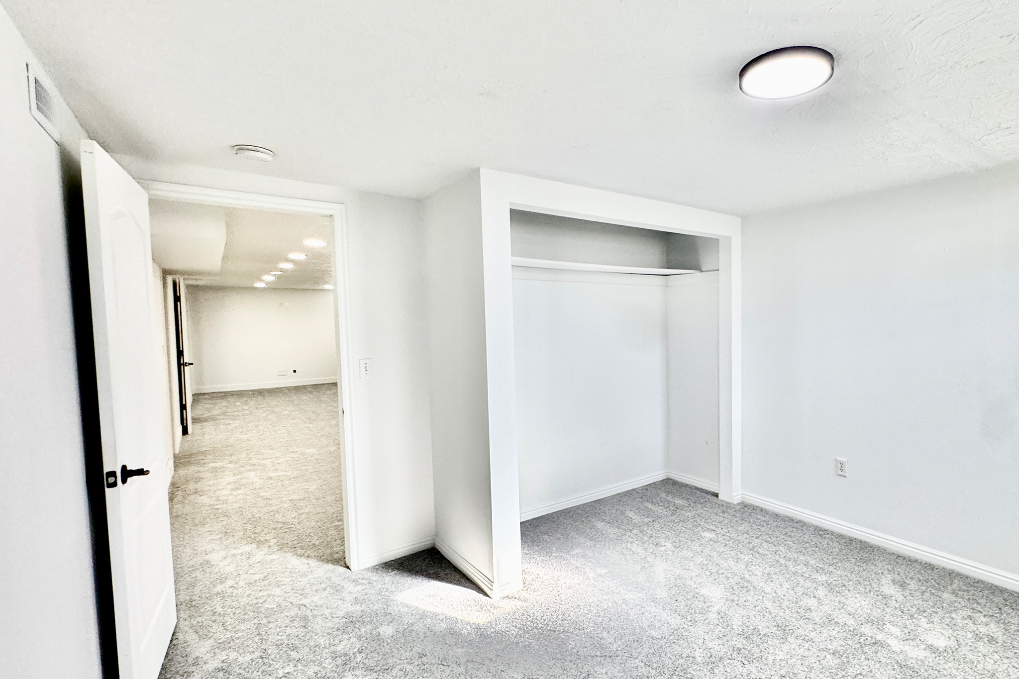 MOUNTIAN VIEW DRIVE - Residential