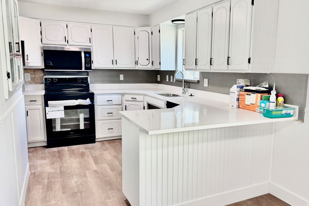 Photo of 620 W 300 N, Hyrum, UT 84319 (MLS # 2145342)