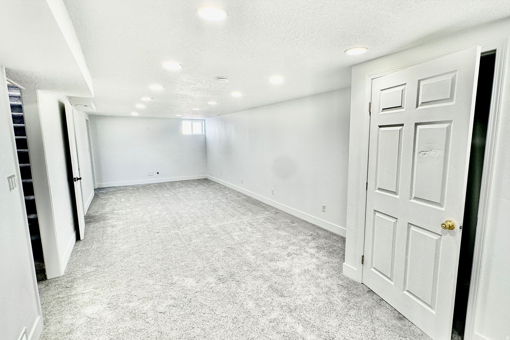 MOUNTIAN VIEW DRIVE - Residential