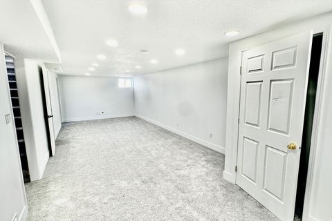 Tiny photo for 620 W 300 N, Hyrum, UT 84319 (MLS # 2145342)